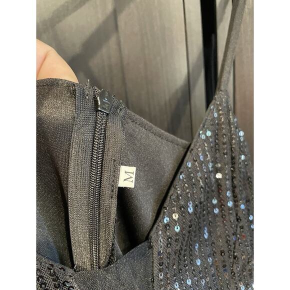 Black Sequin Formal Gown Dress Women’s Sz Medium Tulle Lined Spaghetti Strap - Picture 4 of 4